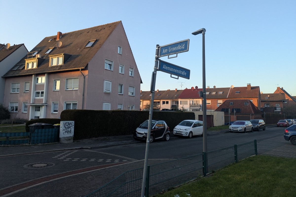 Am Urnenfeld / Ecke Alemannenstraße