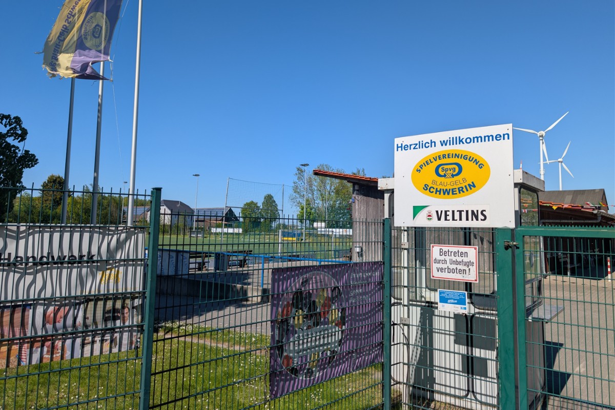 Fußballverein Blau-Gelb Schwerin im April 2026