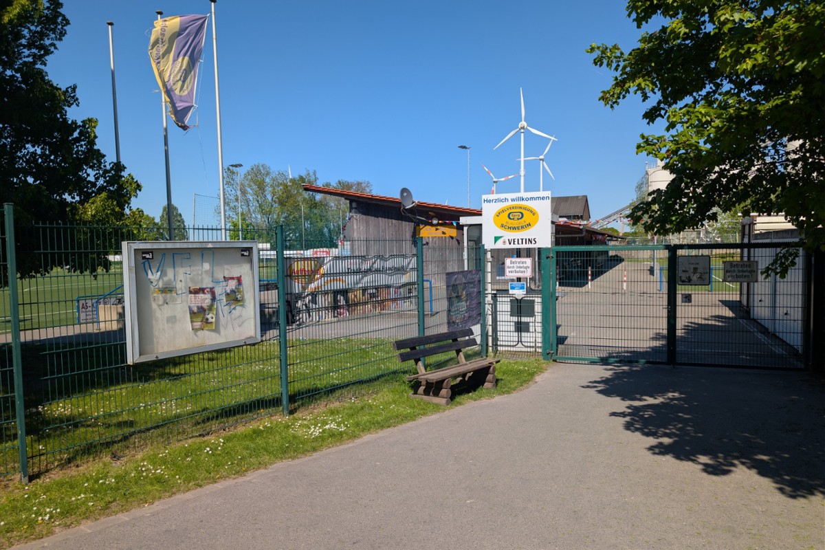 Fußballverein Blau-Gelb Schwerin im April 2026