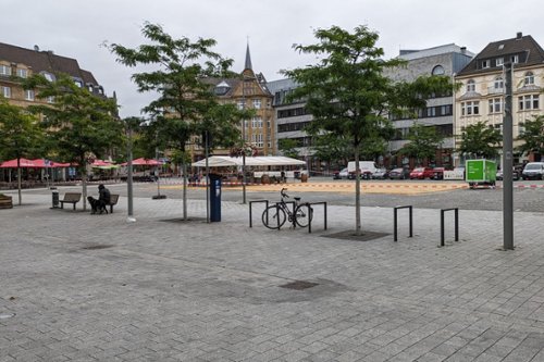 Marktplatz mit Veranstaltung