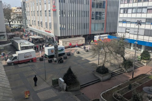 Wochenmarkt am Lambertusplatz